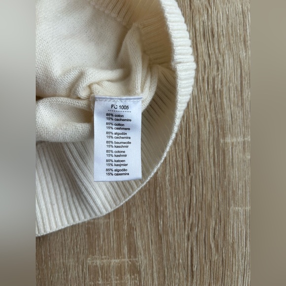 Lacoste Cotton Cashmere Sweater - Picture 4 of 4